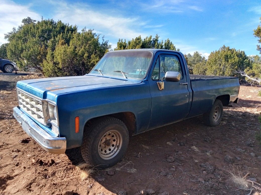 Chevy Custom Deluxe