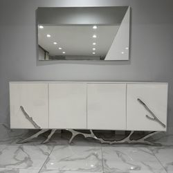 Chrysler modern white gloss buffet with mirror