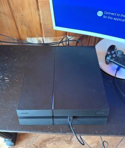 Ps4 regular w controller