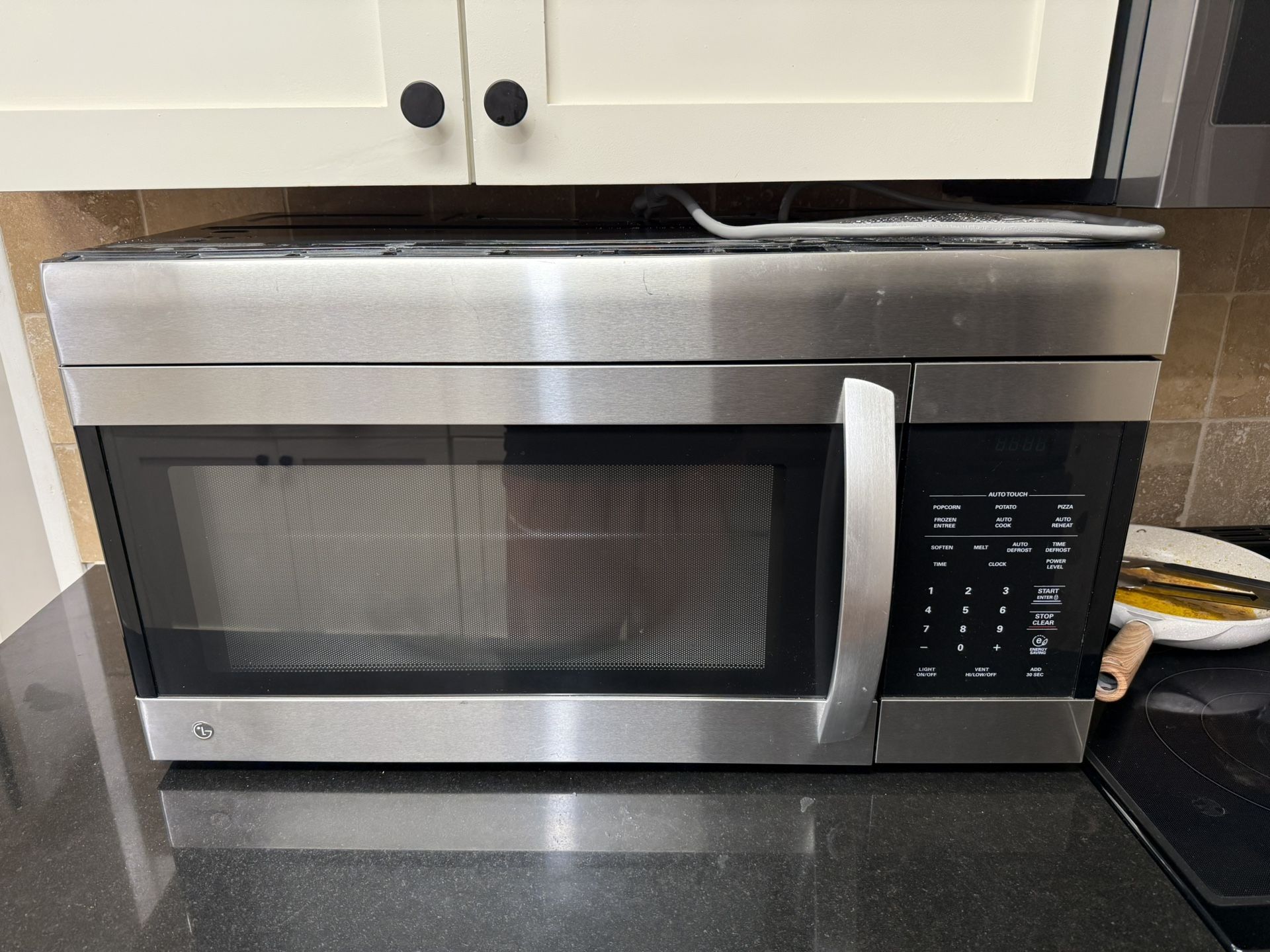 LG microwave