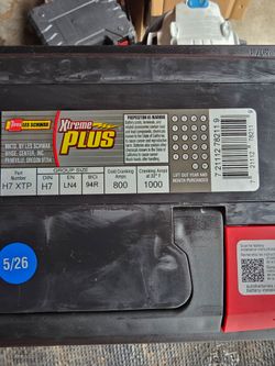 Les schwab extreme plus truck battery