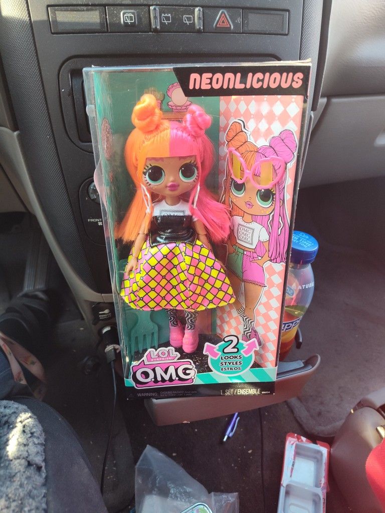 LOL Surprise OMG Dolls