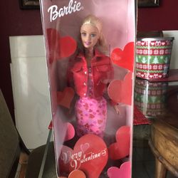 Very Valentine Barbie 2000 Original