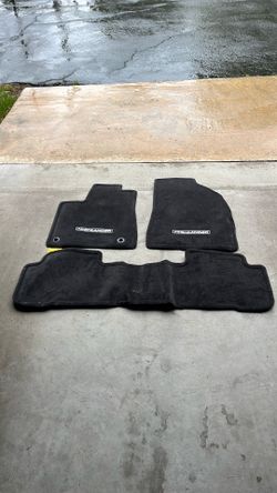 Toyota Highlander floor mats