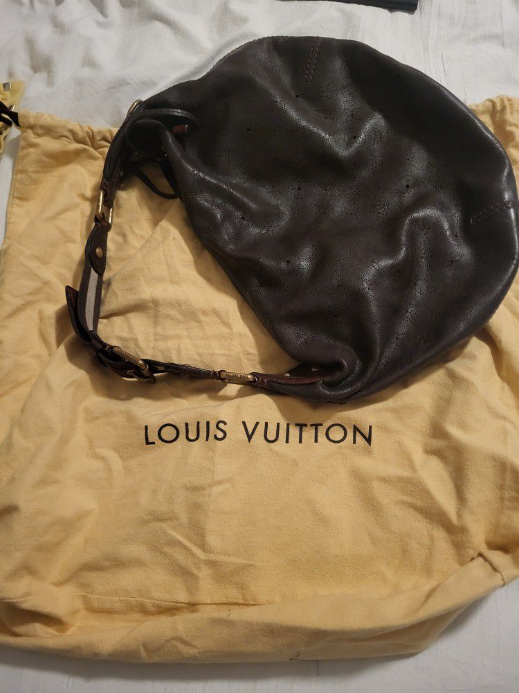 Louis Vuitton Onatah 