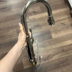 ura Faucet RV Streamline - Grifo para fregadero de cocina (cromado)
