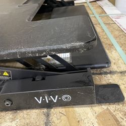 Desk riser