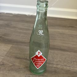 Rare Vintage Antique Soda Pop Glass Bottle RC Cola Royal Crown One Pint—1960–65 Years Old
