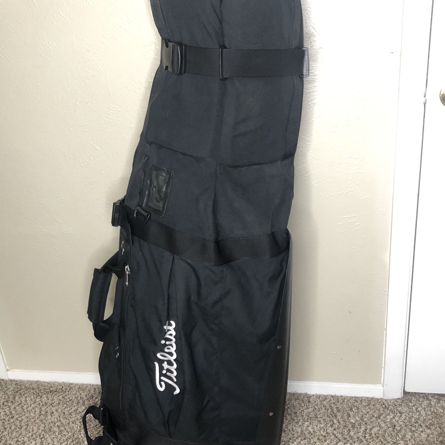 Titleist Golf Travel Bag The Club Glove Black for Sale in Dallas