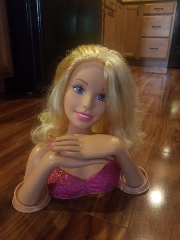 Barbie Styling Head