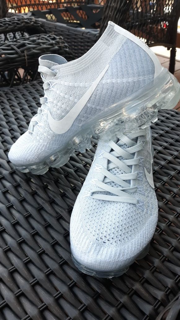 Nike air VaporMax FK Womens 5.5