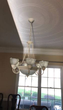 Chandelier ( Cream)