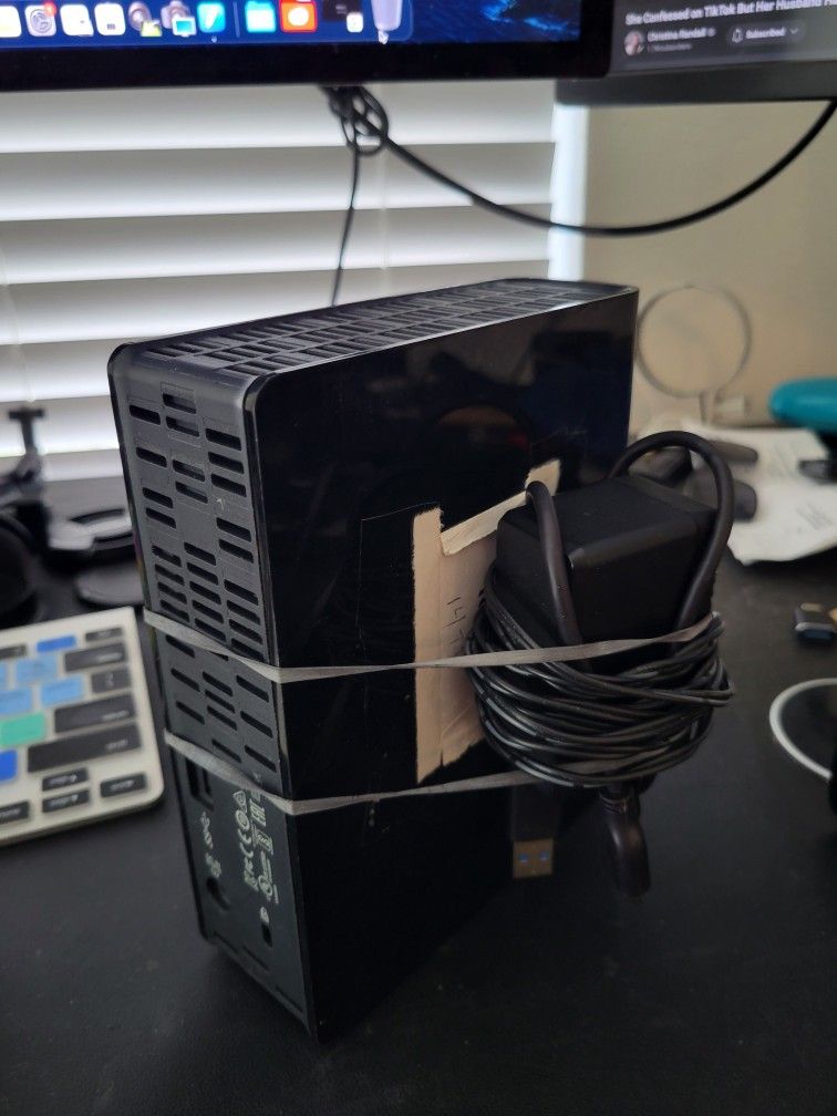 External Hard drives. 14tb, 8tb, 10tb, 5tb, 4tb, 2tb and 1tb - $60