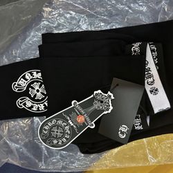 Small Chrome Heart Leggings 