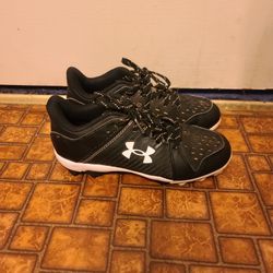 Under Armour Baseball Cleats Youth