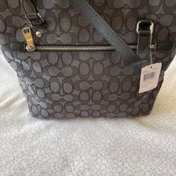 Brand New Coach Bag (Perfect For A Mother’s Day Gift)