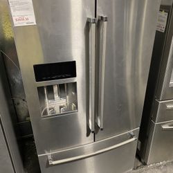 KitchenAid Stainless Steel 26.8 Cu. Ft. 36” Width Standard Depth French Door Refrigerator With Exterior Ice And Water - Platinum Interior 