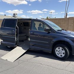 2008 Dodge Caravan