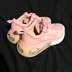Nike Air Max 2021 Women's 6.5 Pink Rose Knit Sneakers