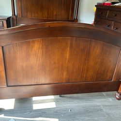 Queen size bed frame