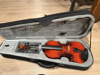 NEW Eastar 1/2 Violin!! 