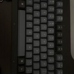 Keychron V1 Wired Custon Mechanical Keyboard (NEVER USED) 