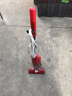 Vacuum dirt devil swift stick