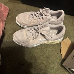 Purple Nikes (need Gone)