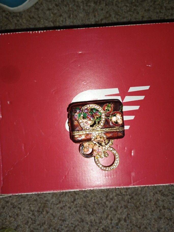 Little Jewelry Box