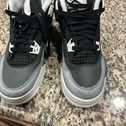 Air Jordan 4 Retro “Fear”