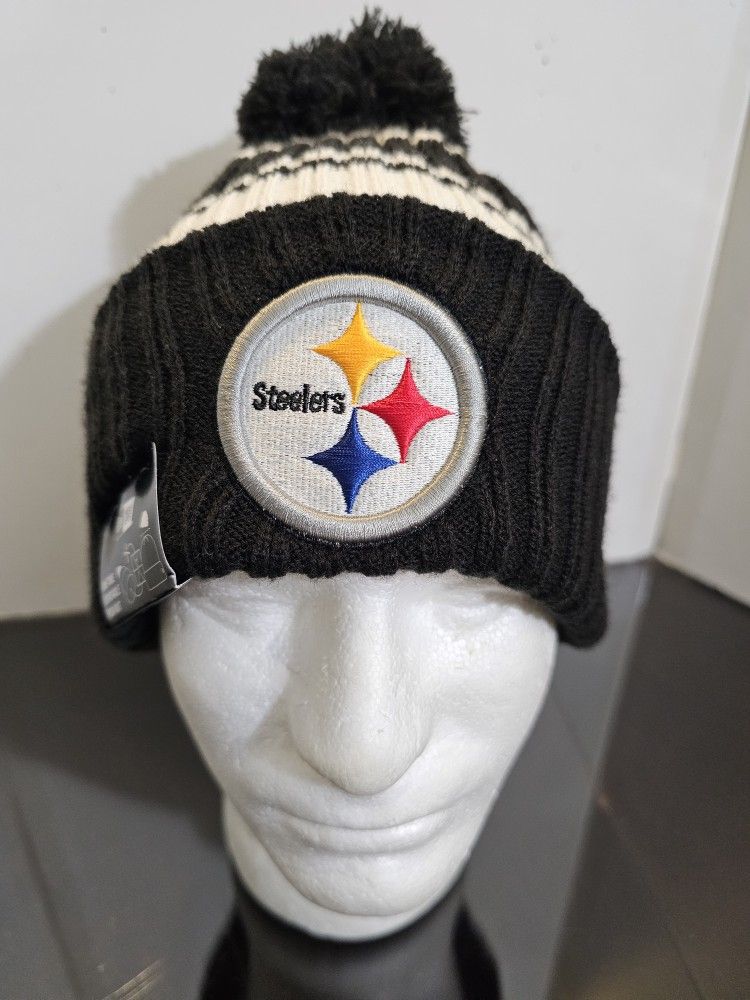 Pittsburgh Steelers
Pom Beanie
New Era