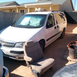 2004 Chevrolet Venture