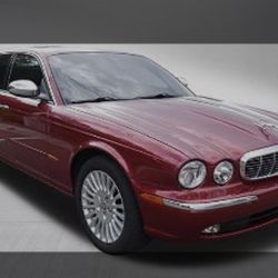 Jaguar XJ8