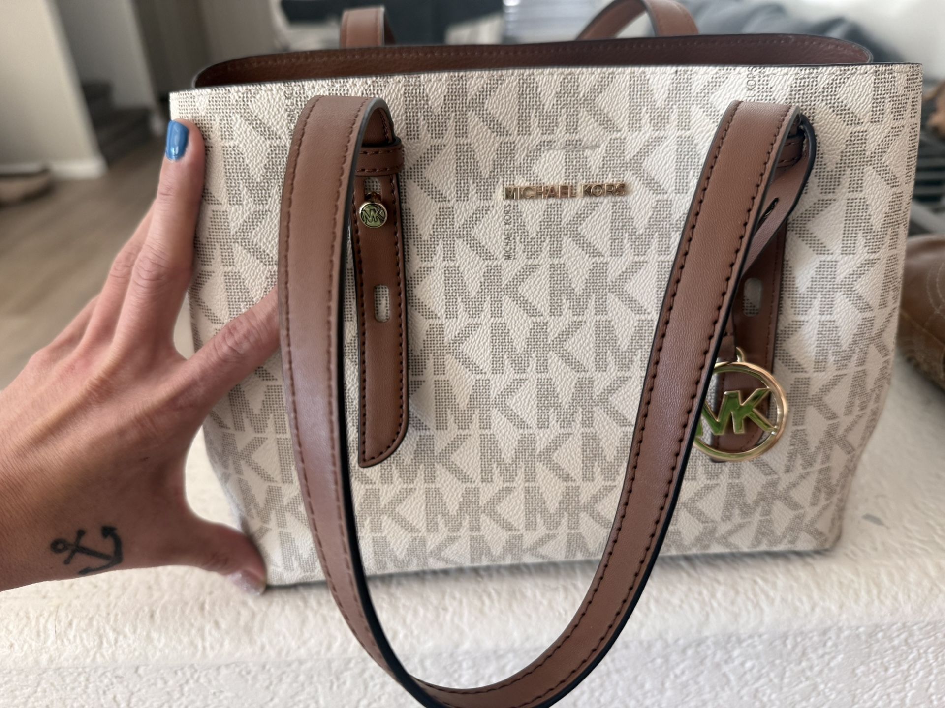 Michael Kors purse