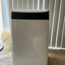 New 10,000 BTU Air Condition 