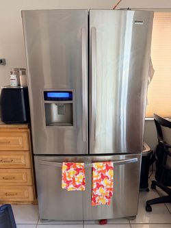 Kenmore Elite Stainless steel French door Refrigerator