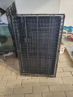 Dog Kennel 🐕 new condition