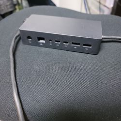Microsoft Surface Dock (Hub)