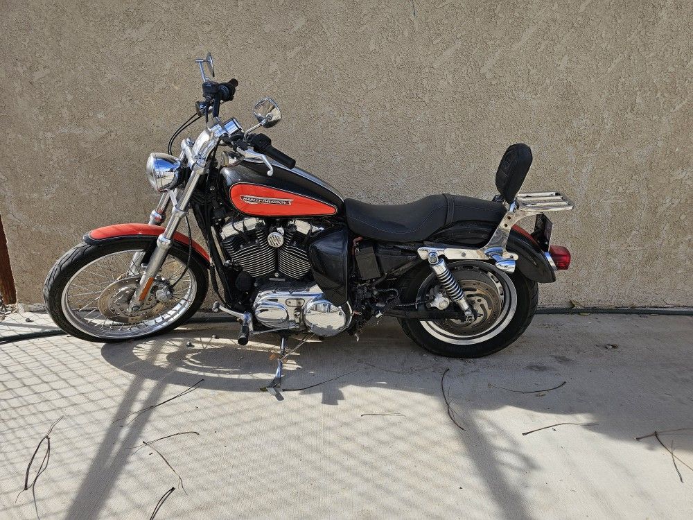 2008 Harley-Davidson Sportster 1200 Custom
