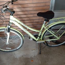 Schwinn solitaire bike