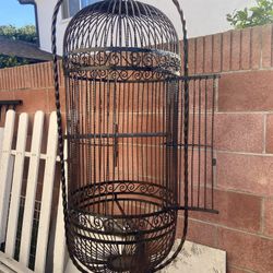 Jaula Para Pajaros, Cage