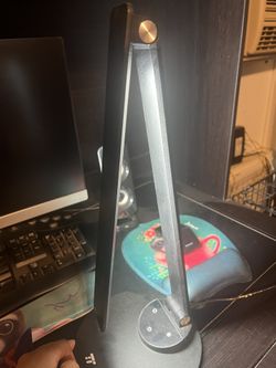 Desk Lamp With Usb Charging Port