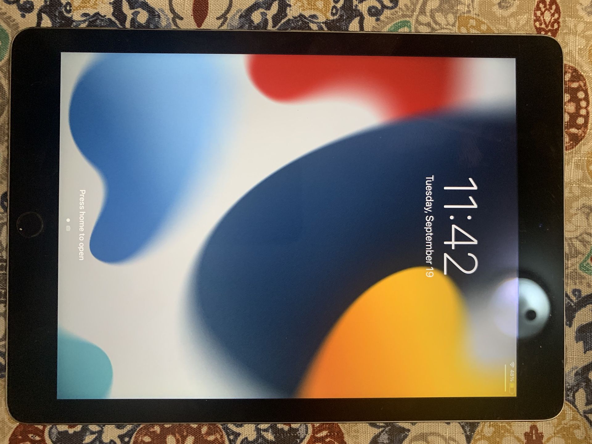 iPad Air2 64GB ブラック たひち様専用】iPad Air2 64GB ブラック