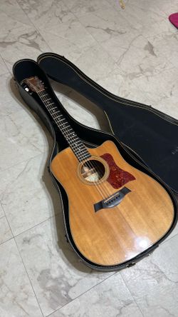 Taylor guitar 410 ce