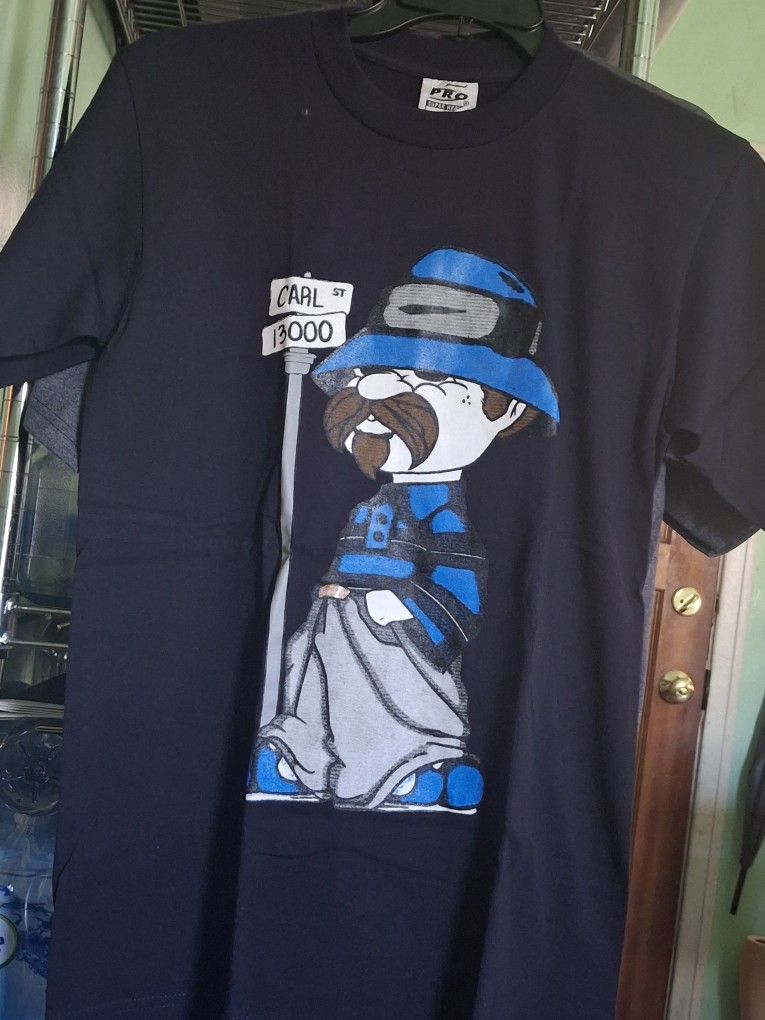 Playeras. Tengo 18 Playeras.