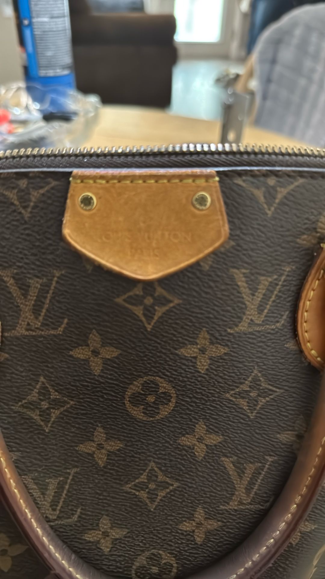 100% Authentic Louis Votton Purse