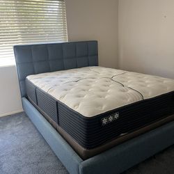 Queen Bed W/ Serta iComfort Mattress & Boxspring! 