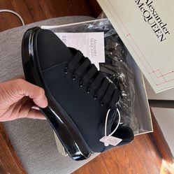 Alexander mcqueen discount sale black