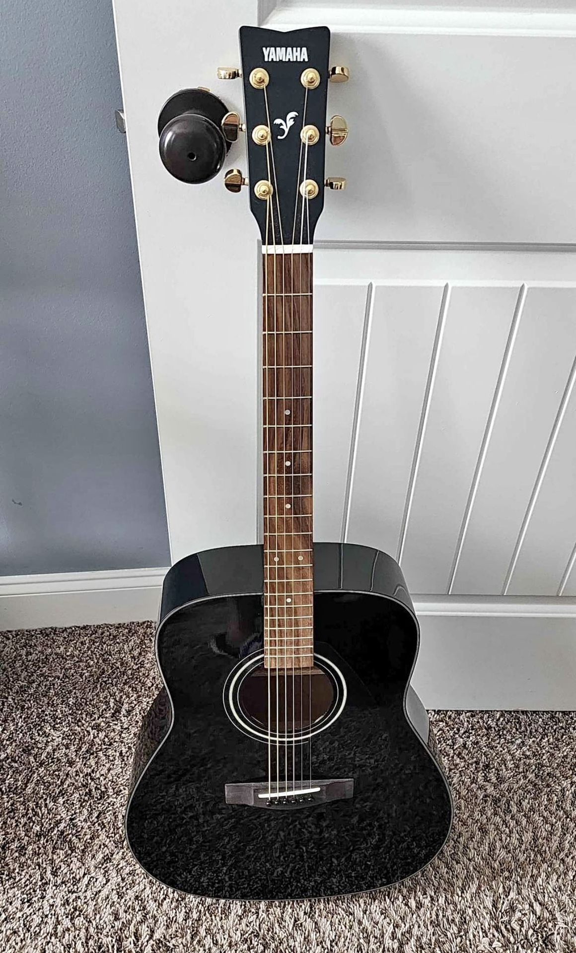 ✨ Yamaha F335 Black Acoustic Guitar – Gently Loved ✨