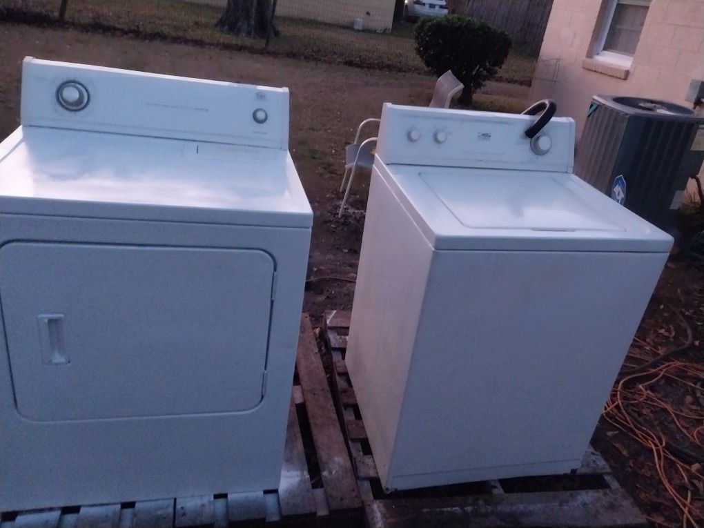 Whirlpool Estate Washer Set